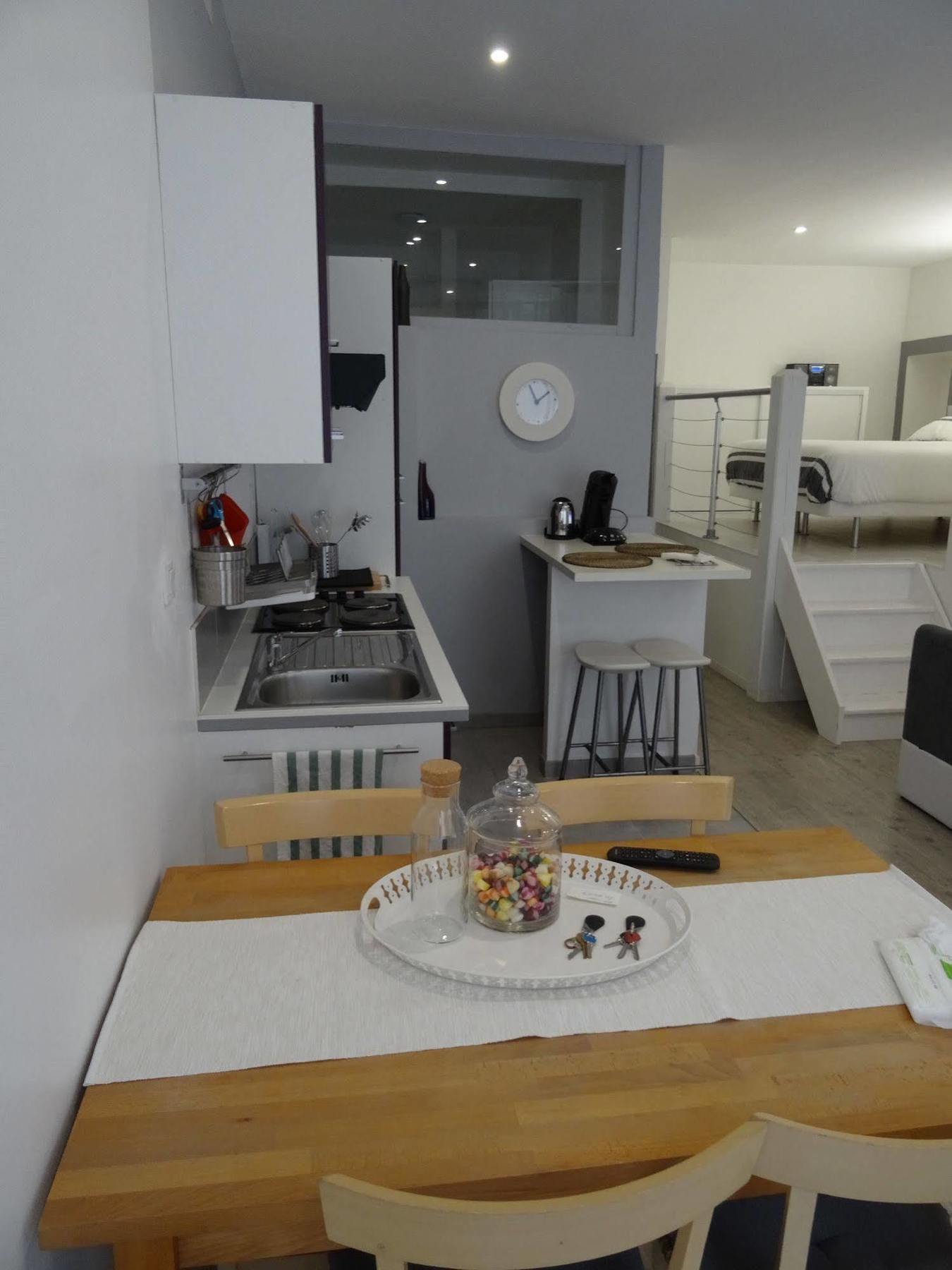 Unsejouranantes- Loft Cassard Apartment Bagian luar foto