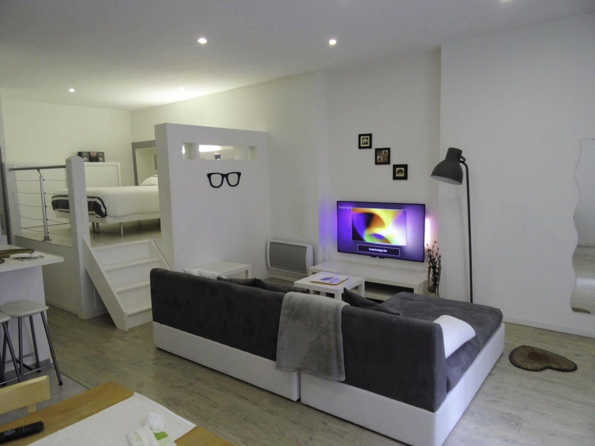 Unsejouranantes- Loft Cassard Apartment Bagian luar foto